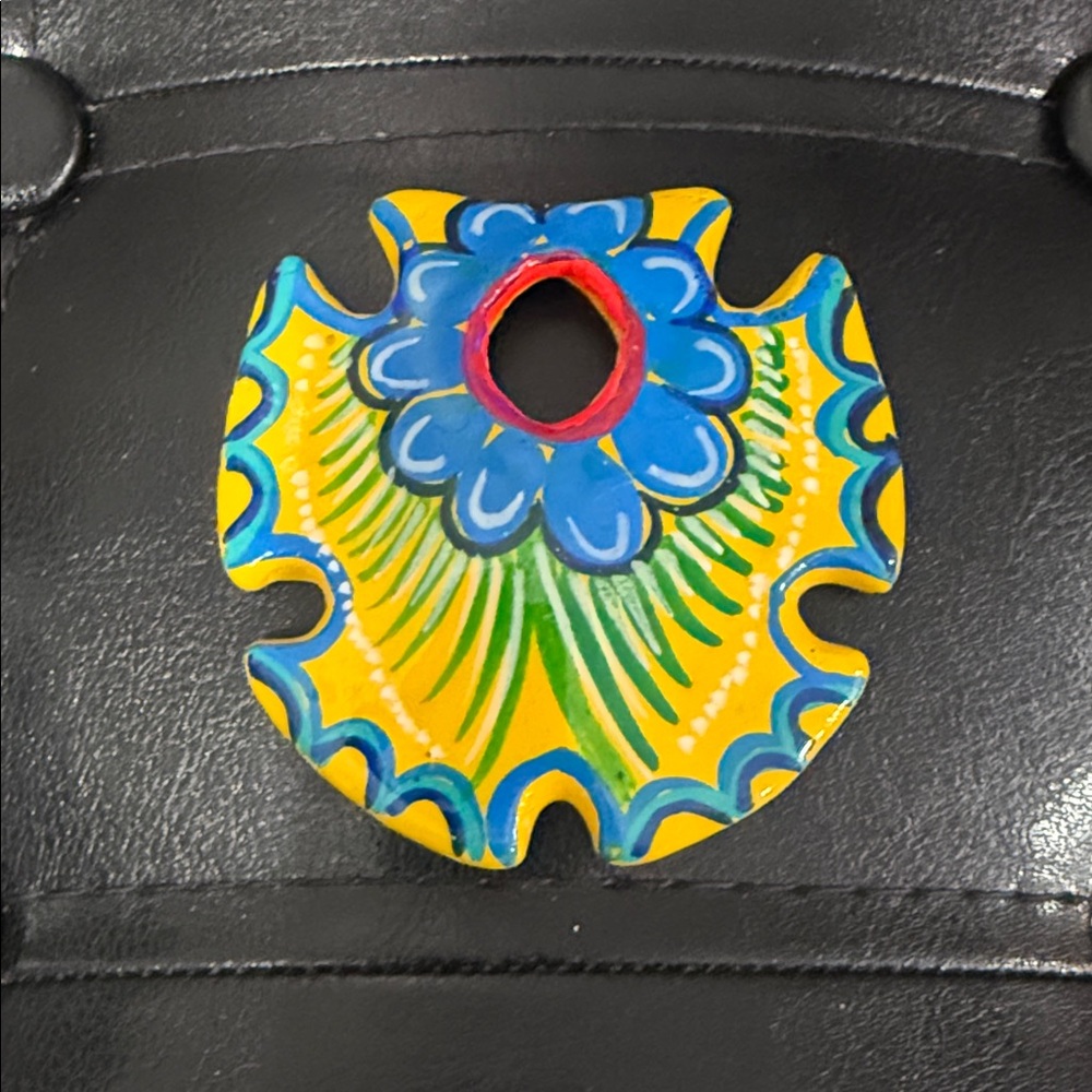 Mexico Talavera Sand Dollar Yellow, Blue & Green Hand Painted Mexican Floral